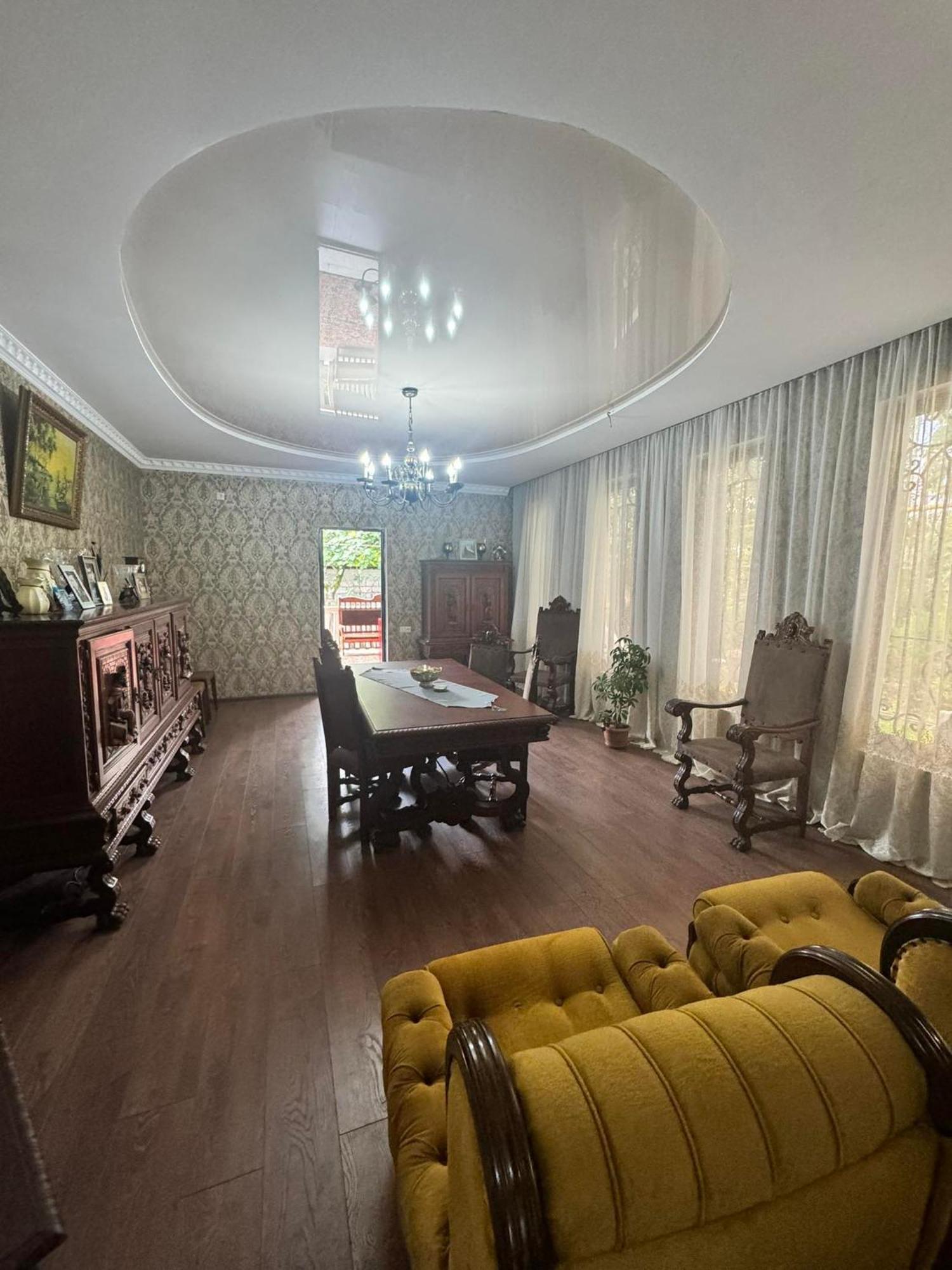 Zara-Guest House Zugdidi Extérieur photo